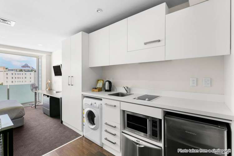 1301/10 Waterloo Quadrant Auckland Central_6