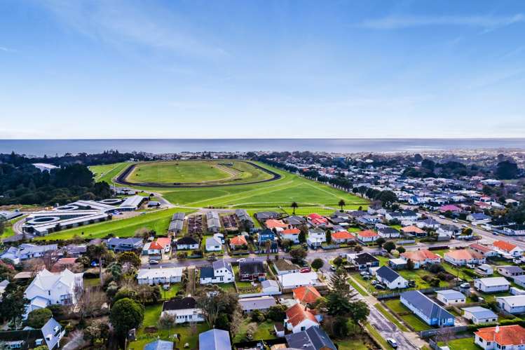 1 List Street Welbourn_43