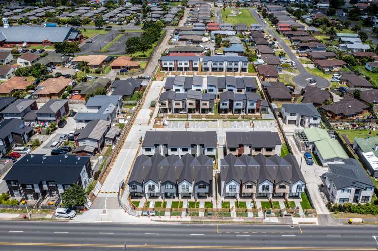 3 Hari Place Favona_5