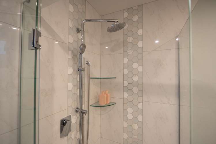 14 Monaco Grove Fitzherbert_13