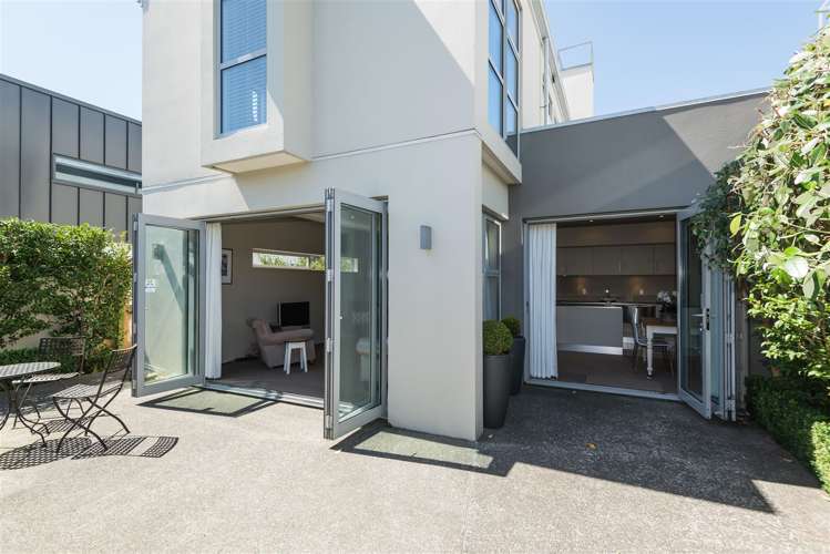 38 Rhodes Street Merivale_10