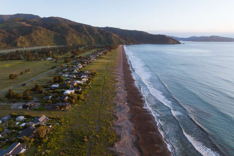 112 Rarangi Beach Road Rarangi_33