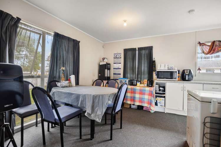 56 Molesworth Place Mangere_10