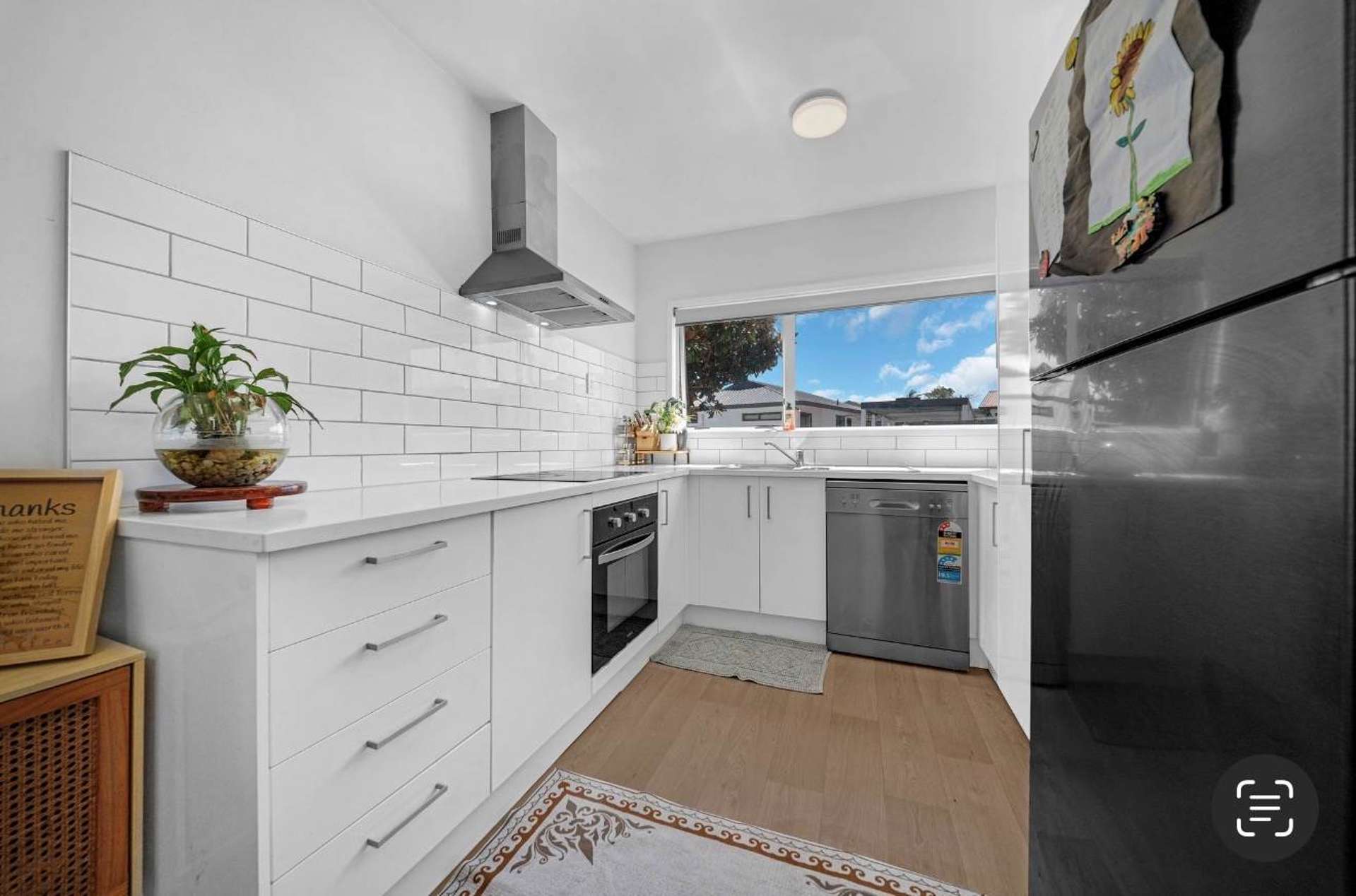 2/7 Barneys Farm Road Clendon Park_0