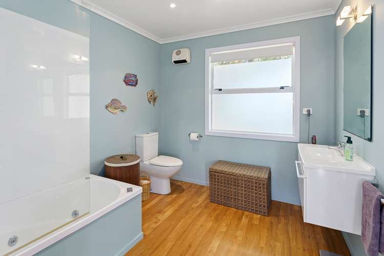 50 Moana Street Otaki Beach_13