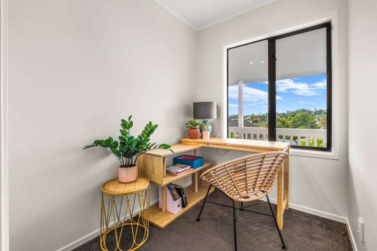 1/135 Oaktree Avenue Browns Bay_14