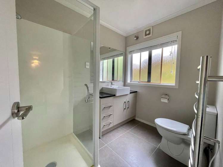 53 Sovereign Street Flat Bush_23