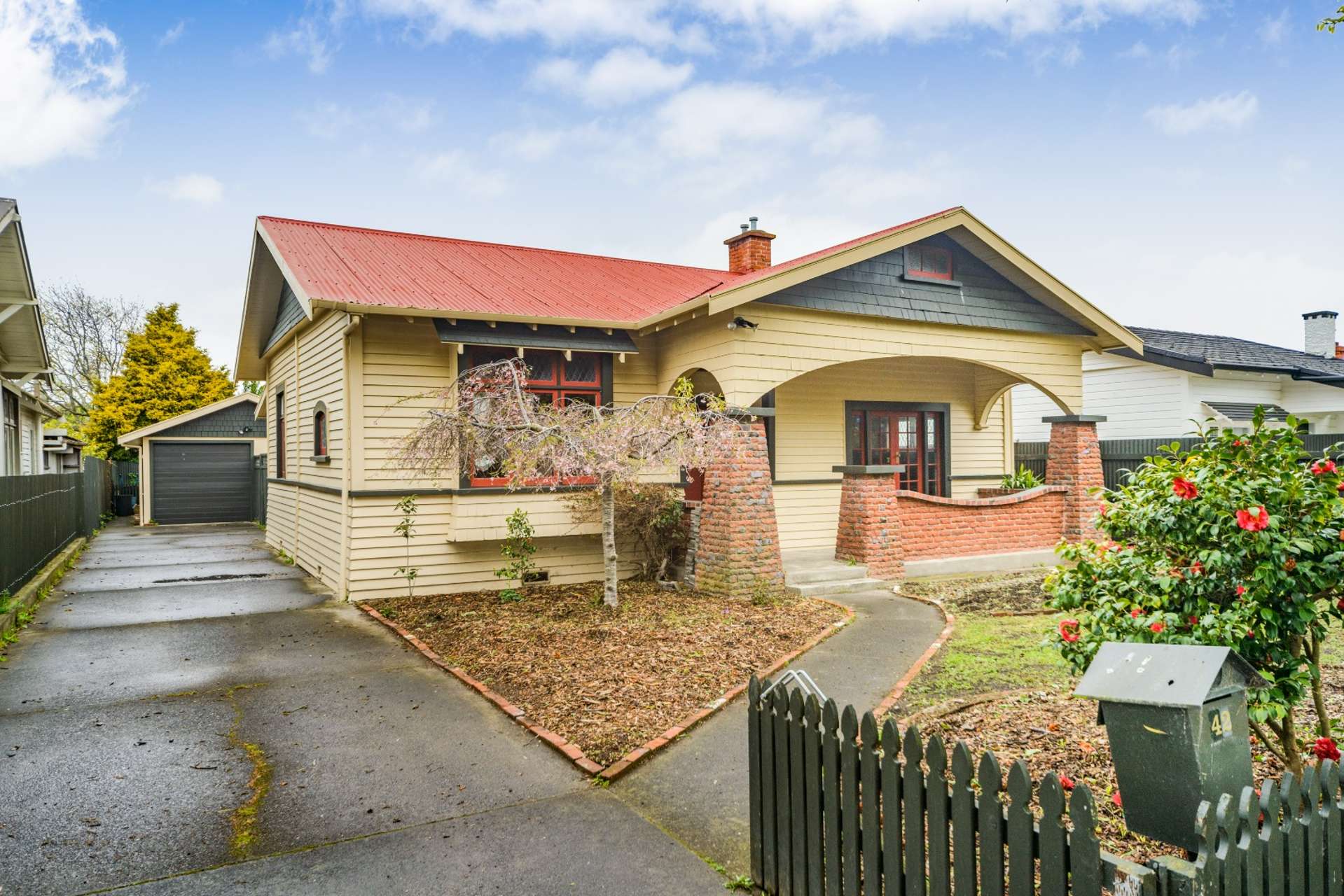 42 Florence Avenue 10930_0