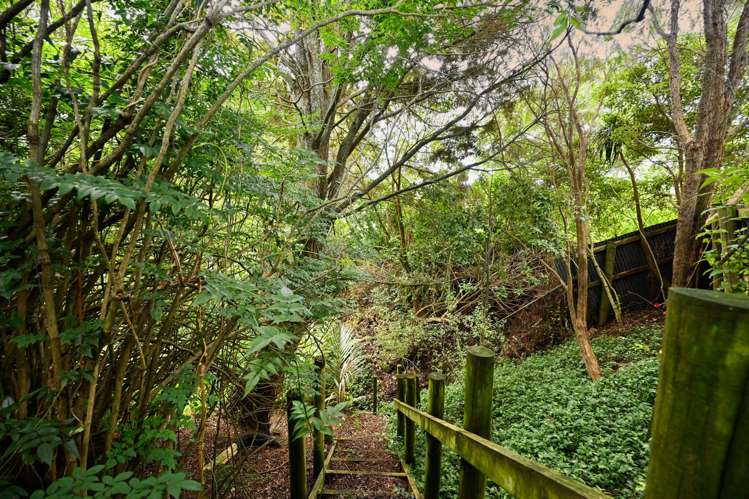 27 Greta Street Glenview_22