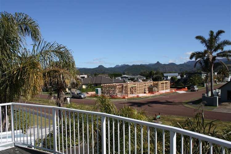 416 Waterways Parade Pauanui_17