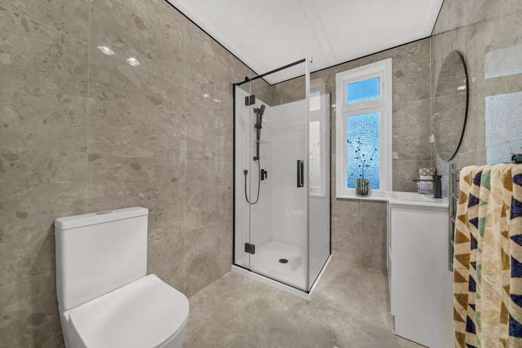 4050 Great North Road Glen Eden_20