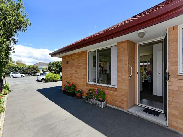 1/36 Maxwell Street Riccarton_2