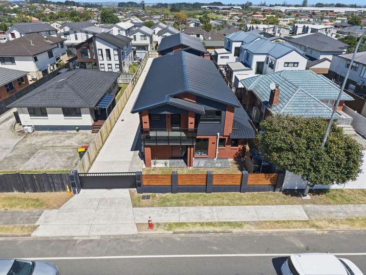 2/716 Massey Road Mangere_13