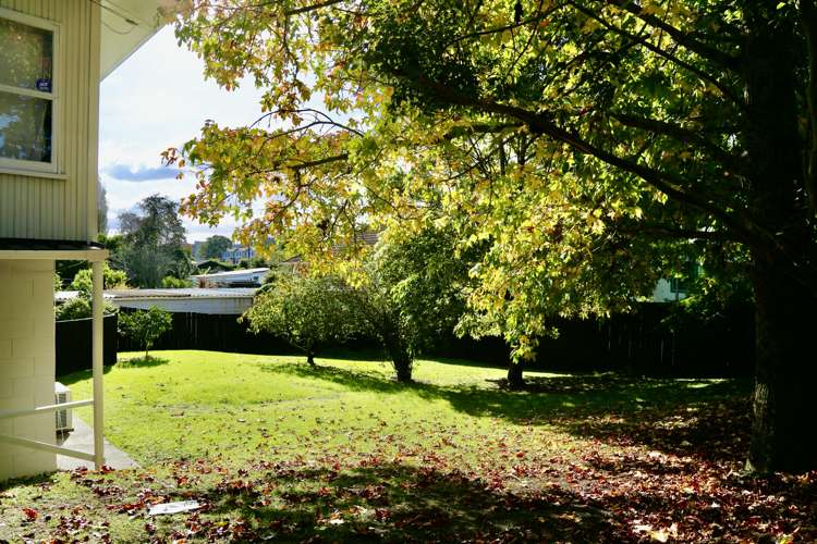 11a Captain Scott Road Glen Eden_14