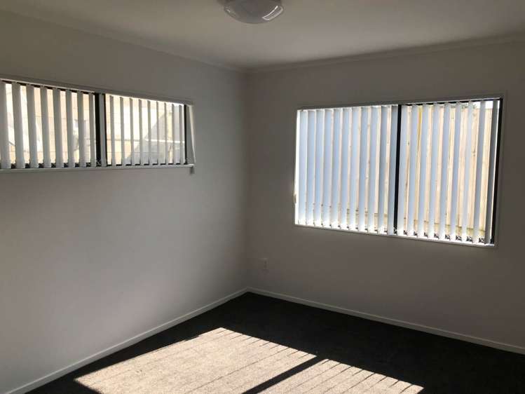 9 Eterna Place Clover Park_5