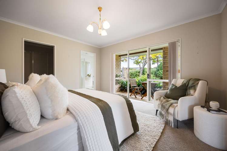 2 Jubaea Place Henderson_12