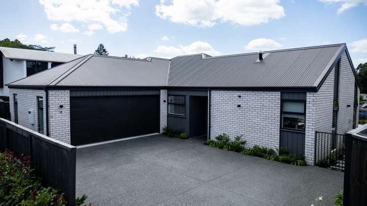 1b Fairburn Place Leamington_17