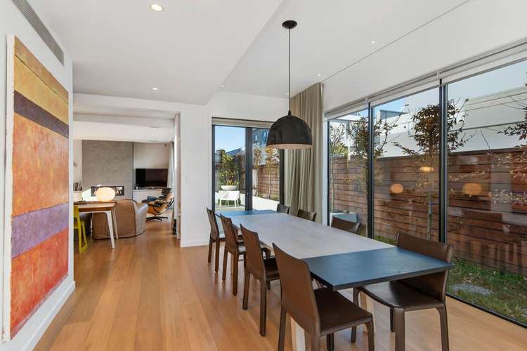 39 Winchester Street Merivale_11