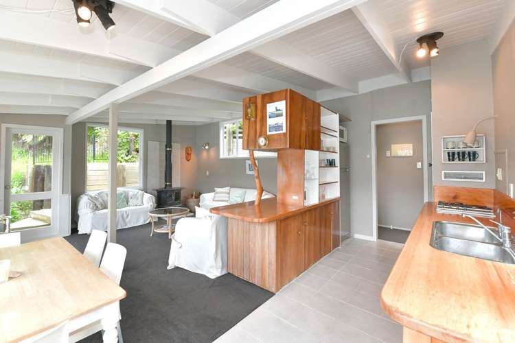 65 North Cove Kawau Island_10