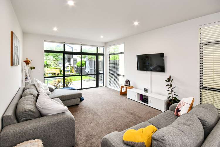 64 Battalion Drive Papakura_2