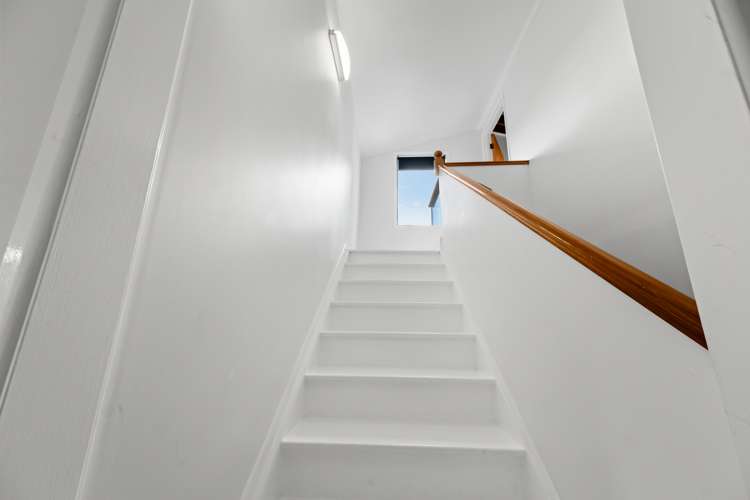 17 Ballantrae Place Highlands Park_15