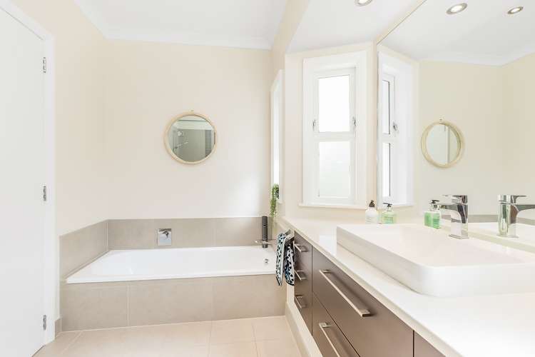 6 Seatoun Heights Road Seatoun_15