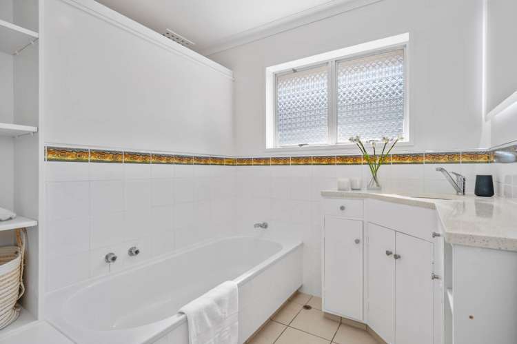 86 Princess Road Bellevue_15