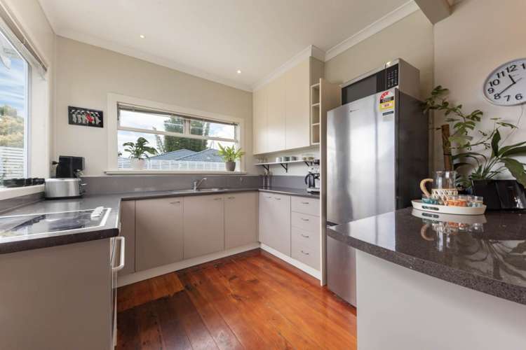 23 Archibald Road Kelston_5