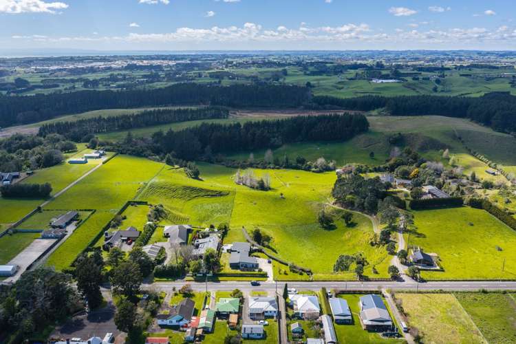 187A Smart Road Glen Avon_12