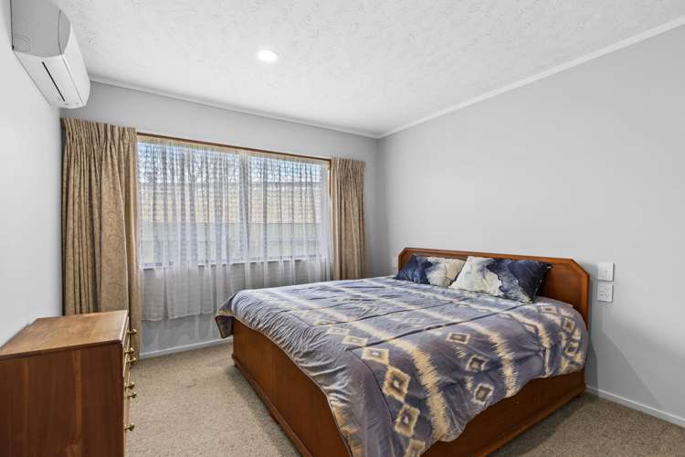 1311 Caroline Road Mayfair_7