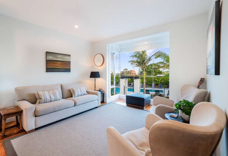 2/11a Killarney Street Takapuna_4