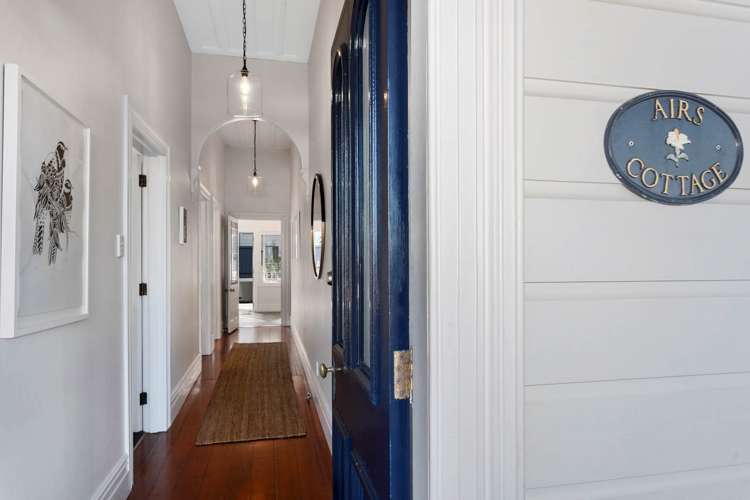 31 Queens Parade Devonport_42