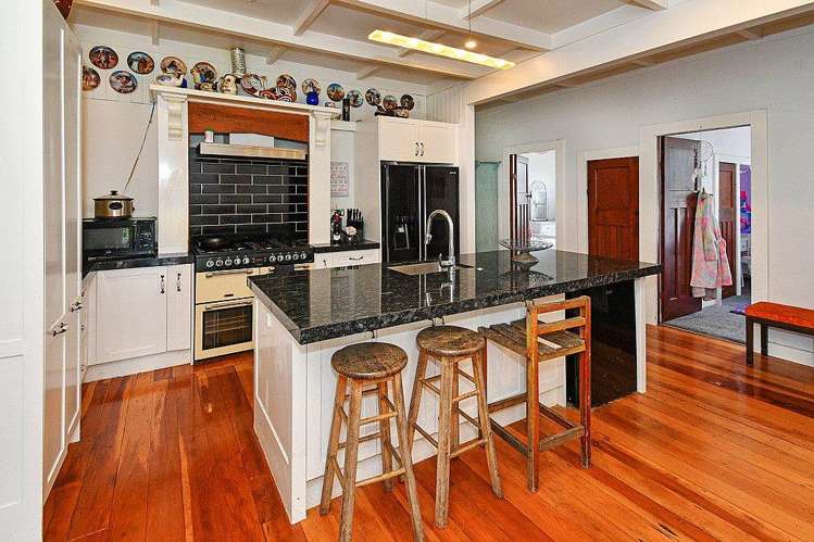6 Viola Avenue Mangere East_7