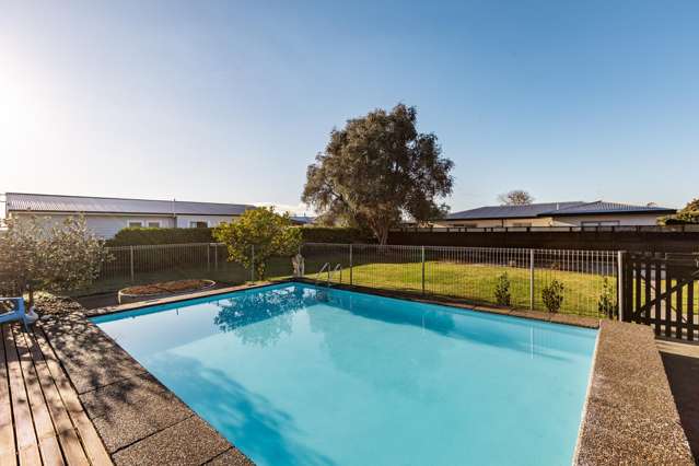 910A Ferguson Street Akina_1