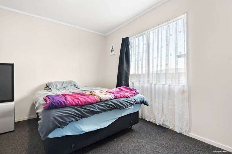58A Maplesden Drive Clendon Park_7