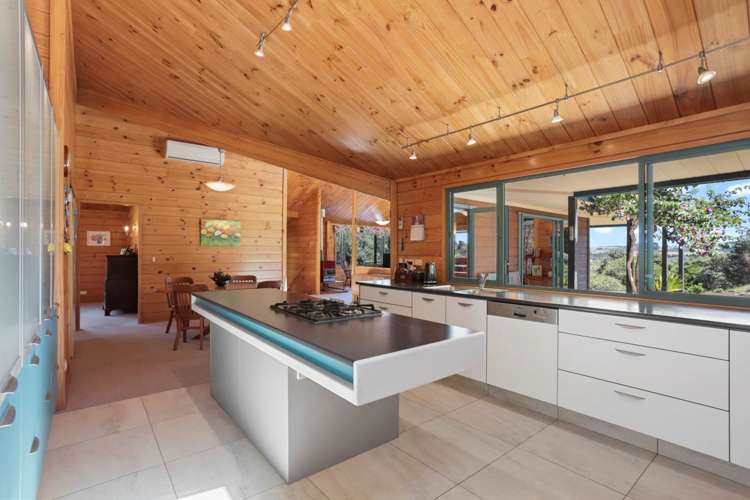 263 Muriwai Valley Road Muriwai_16