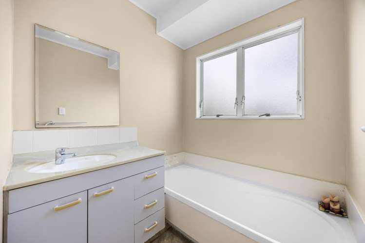 2/34 Rotoiti Avenue Pakuranga Heights_13