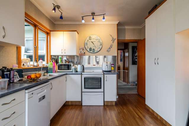 20 Vernon Avenue Takaro_1