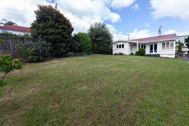 20 Hillsborough Road Hillsborough_17