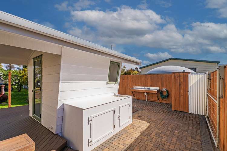 7 Martin Place Cooks Beach_25
