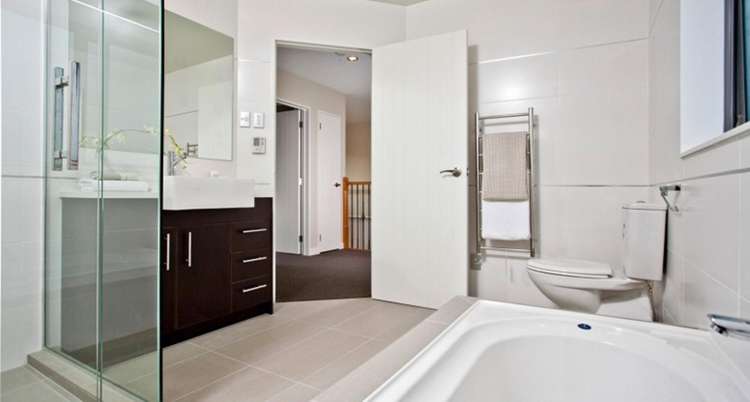 18 Bintulu Place Fairview Heights_23