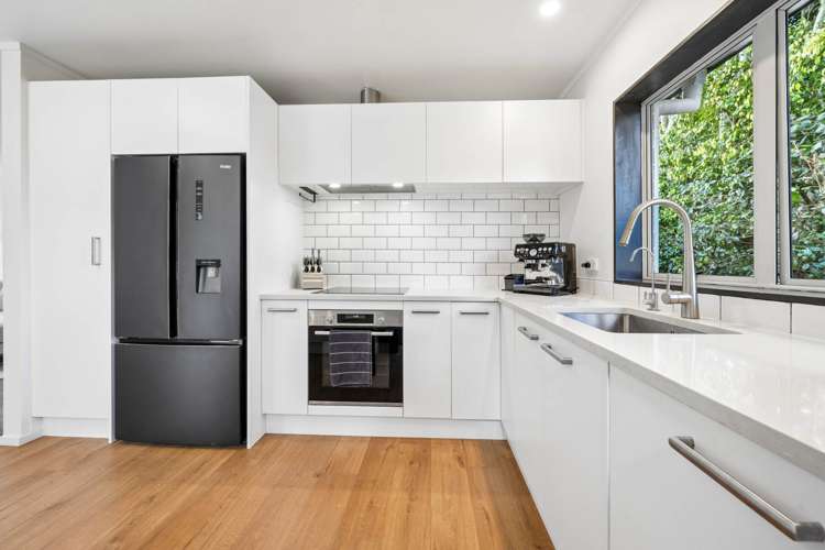 2A Athens Road_5