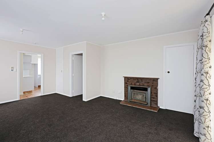 23 Mclaren Crescent Onekawa_5