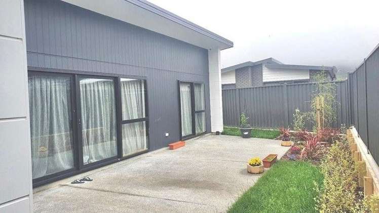 14 Torea Place Kenepuru_12