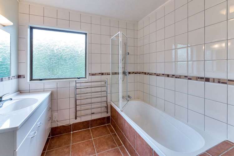 12 Cemetery Road Waiuku_11