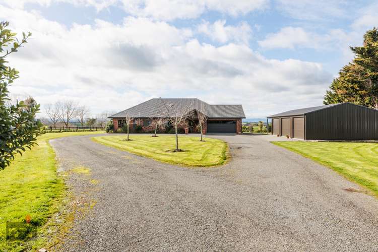 702 Mount Stewart Halcombe Road Halcombe_7