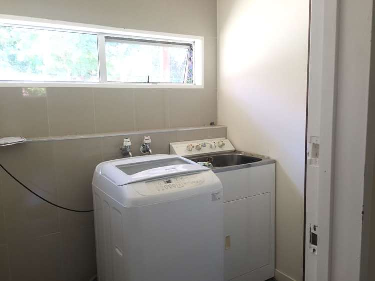 60 Grays Road Yaldhurst_11