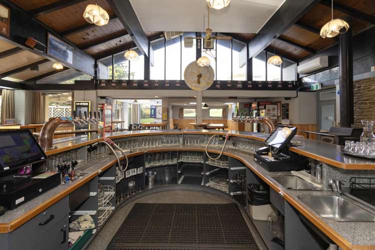 198 Main Road Waikouaiti_14