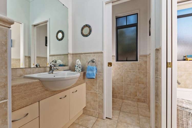 12 Brigham Young Drive Albany_16