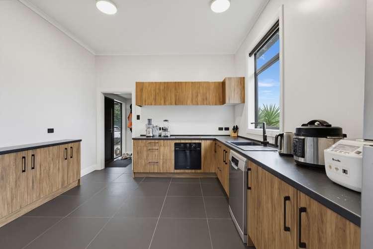 2505 State Highway 3 Waitotara_9